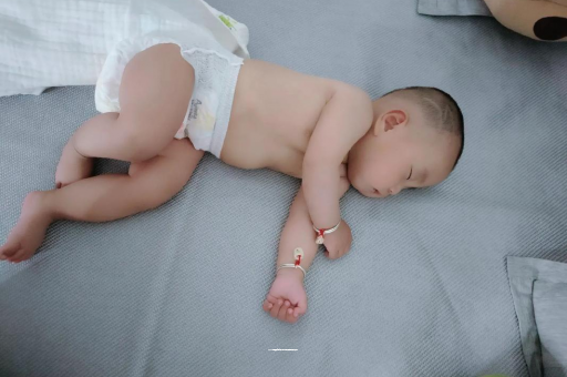 朝阳怀孕是不是很怕热